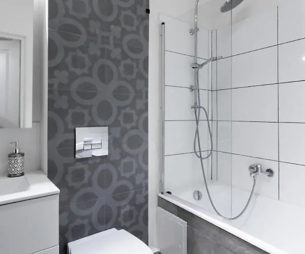 Clicktheflat Avenue Place Appartamento *