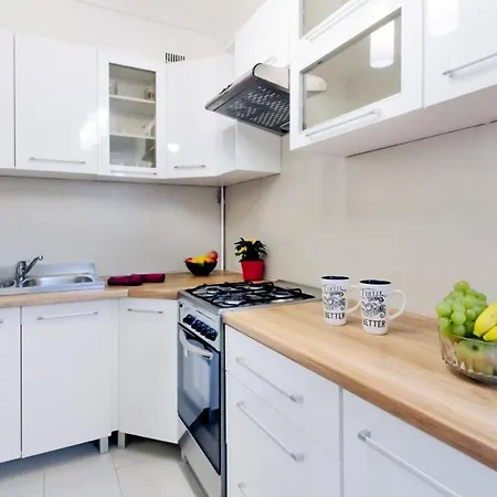 Clicktheflat Avenue Place *