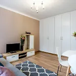 Clicktheflat Avenue Place Варшава